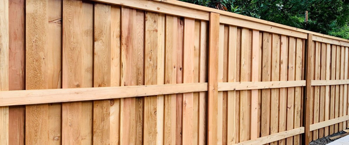 board-on-board-with-trim-rails-scaled board-on-board-with-trim-rails-scaled